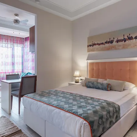 Lägenhetshotell Delight Deluxe Aparts Antalya